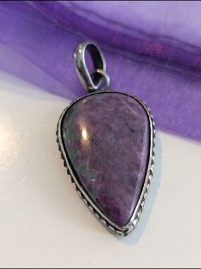 Purple Teardrop Gemstone Pendant Necklace - Sterling Silver Setting Ruby Zoisite